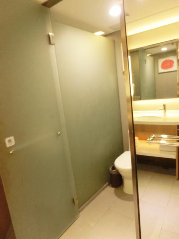 Ji Hotel Guangzhou Zhujiang New Town חדר תמונה